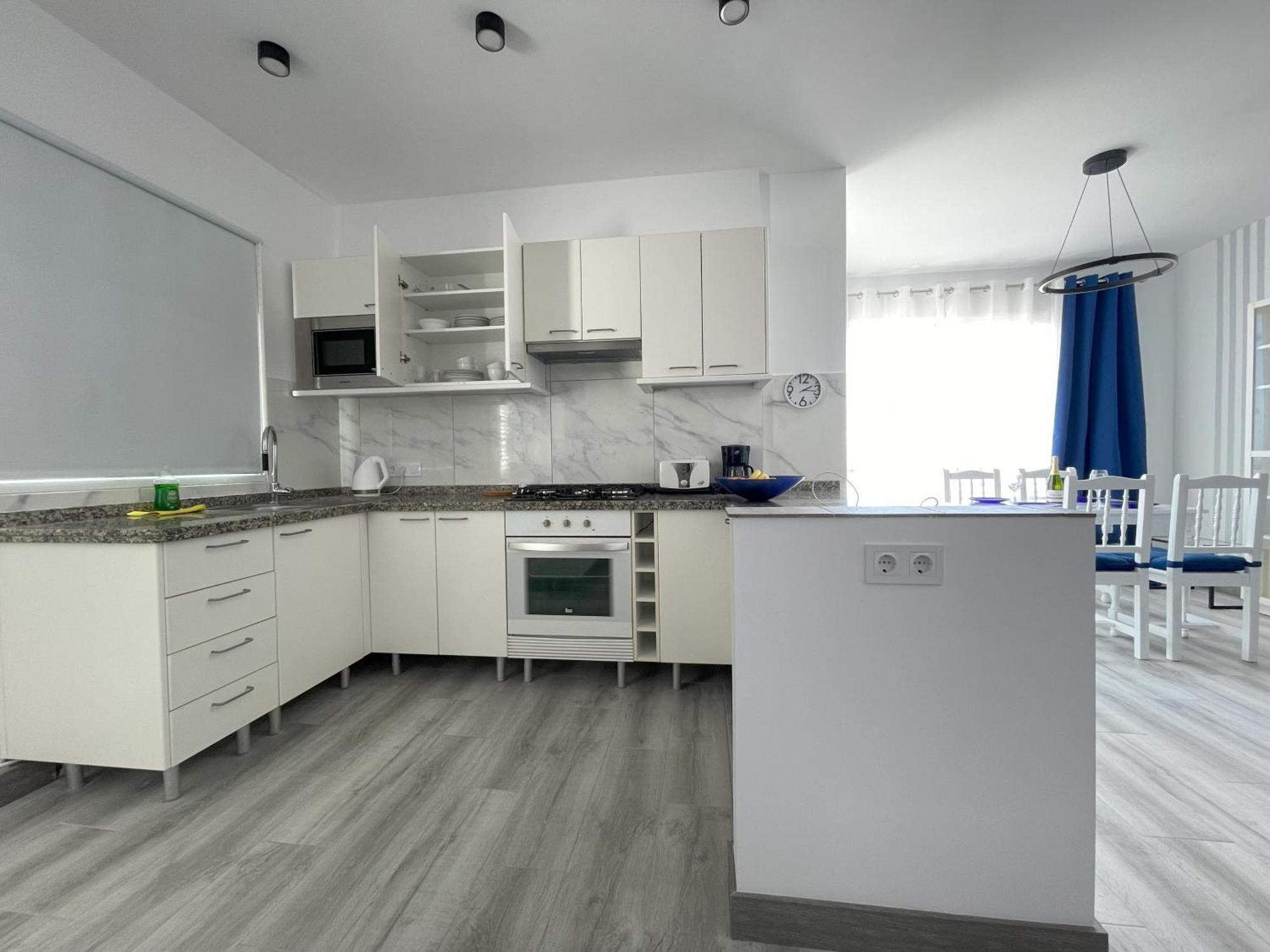 Newly Renovated Apartment With 2 Terrace, 2 Bedroom, 5Min Beach 푸에르토 데 산티아고 외부 사진